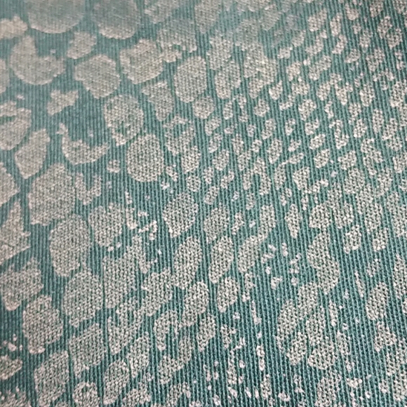 MOSSIMO GREEN ANIMAL PRINT DENIM LEGGING - Picture 2 of 4